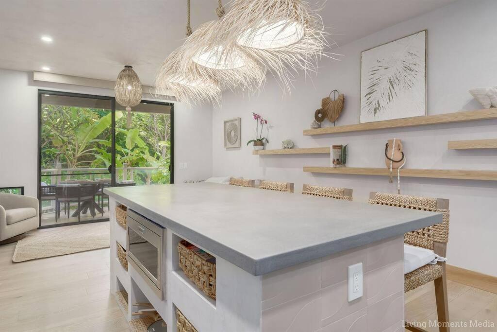 Aloha Moon - A Chic And Dreamy Modern Tropical Hideaway! Daire Wailea  Dış mekan fotoğraf