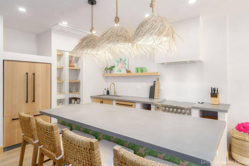Aloha Moon - A Chic And Dreamy Modern Tropical Hideaway! Daire Wailea  Dış mekan fotoğraf